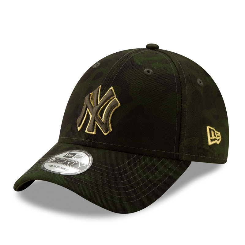 AKSESORIS SNEAKERS NEW ERA 9forty New York Yankees Arm Forces Day Rig